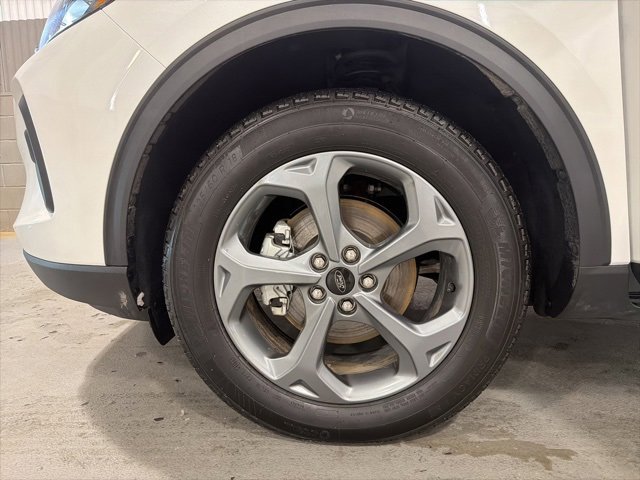 Used 2025 Ford Escape ST-Line Elite image 30