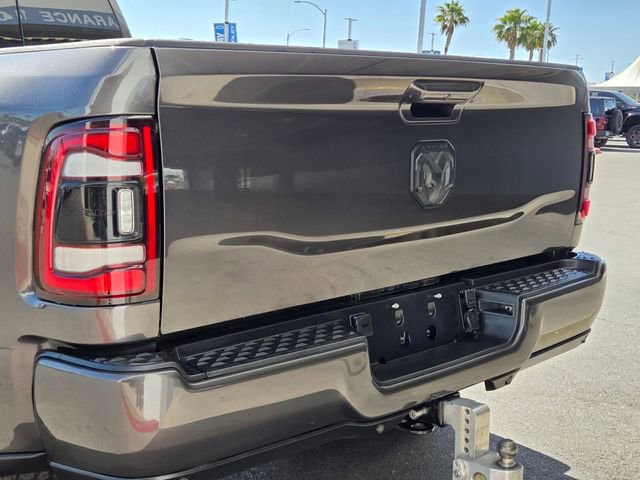 Used 2024 RAM 3500 Limited w/ Night Edition AWD/4WD image 5
