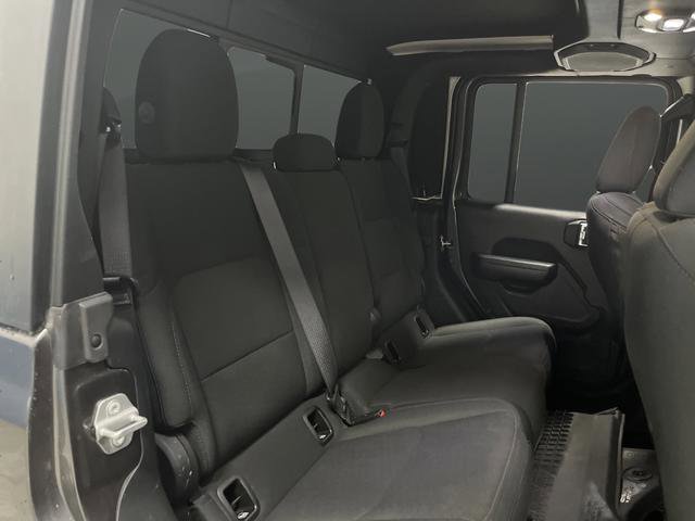 Used 2021 Jeep Gladiator Sport image 30