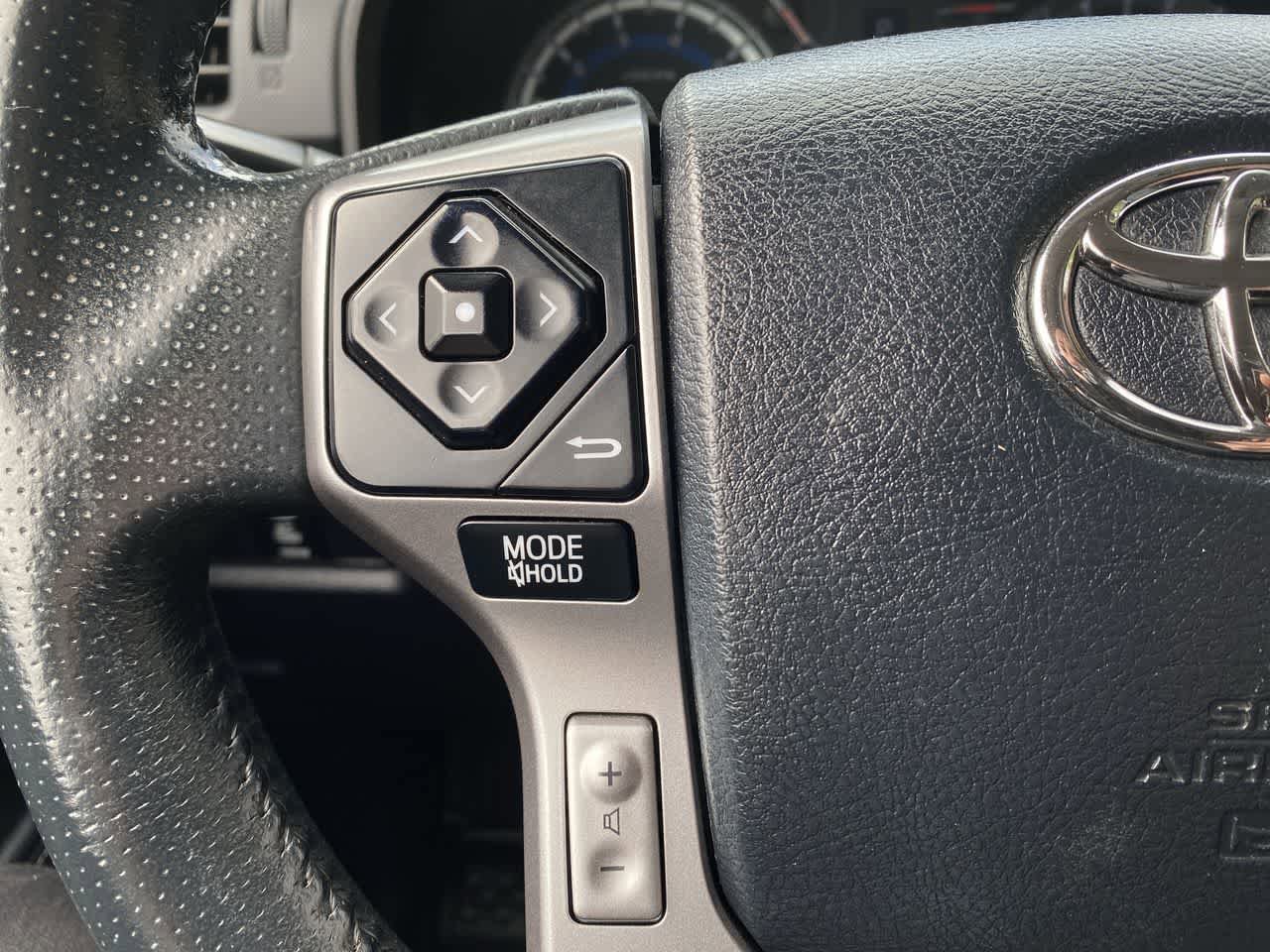 Used 2018 Toyota 4Runner SR5 Premium AWD/4WD image 20