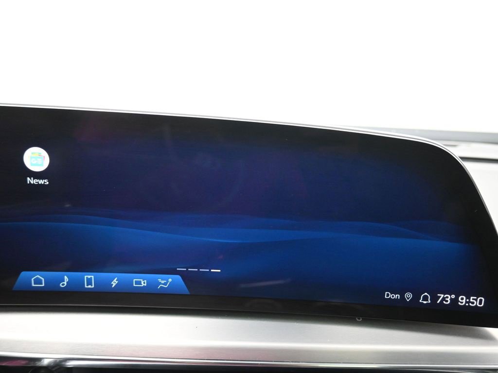 Used 2023 Cadillac Lyriq 2WD image 20