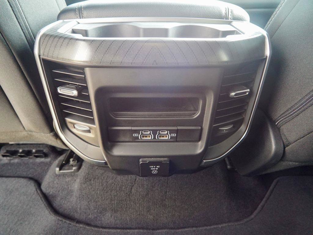Used 2025 RAM 1500 Big Horn AWD/4WD image 16