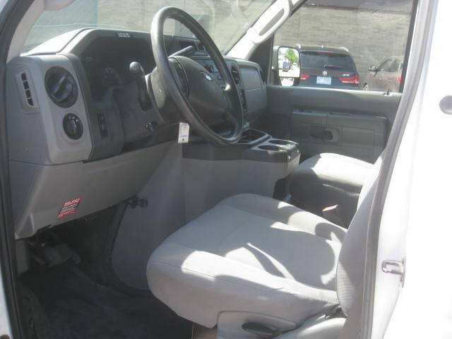 Used 2014 Ford E-250 and Econoline 250 w/ Power Group RWD image 22