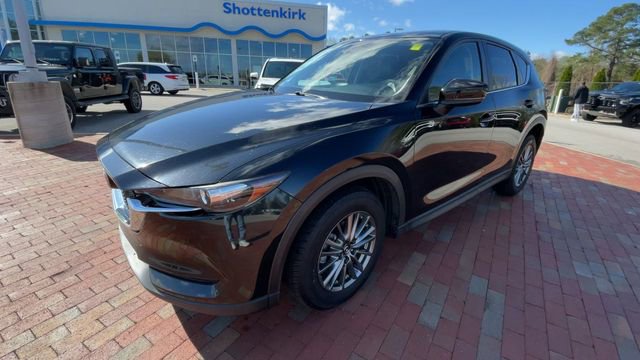 Used 2017 MAZDA CX-5 Touring image 5