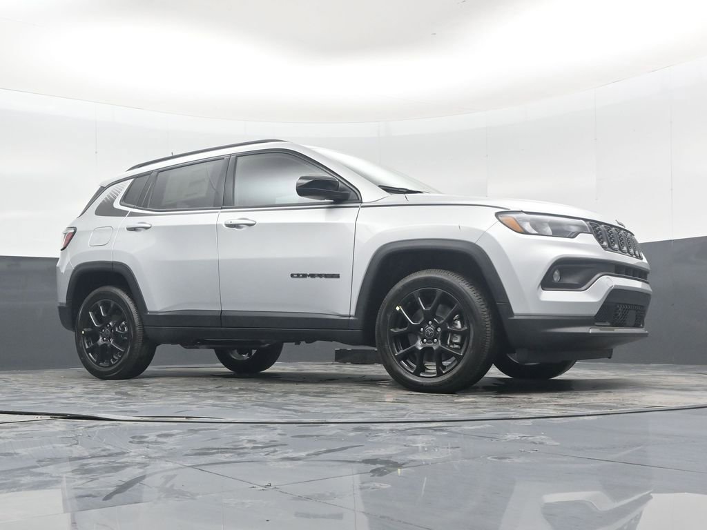 New 2026 Jeep Compass Latitude AWD/4WD image 34