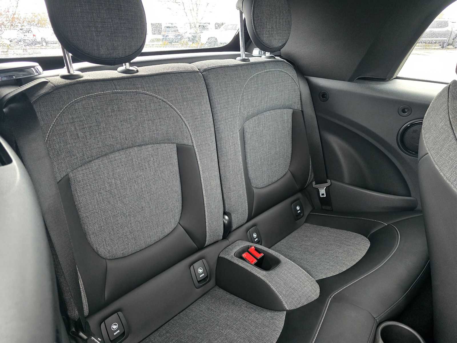 Used 2022 MINI Cooper S image 14