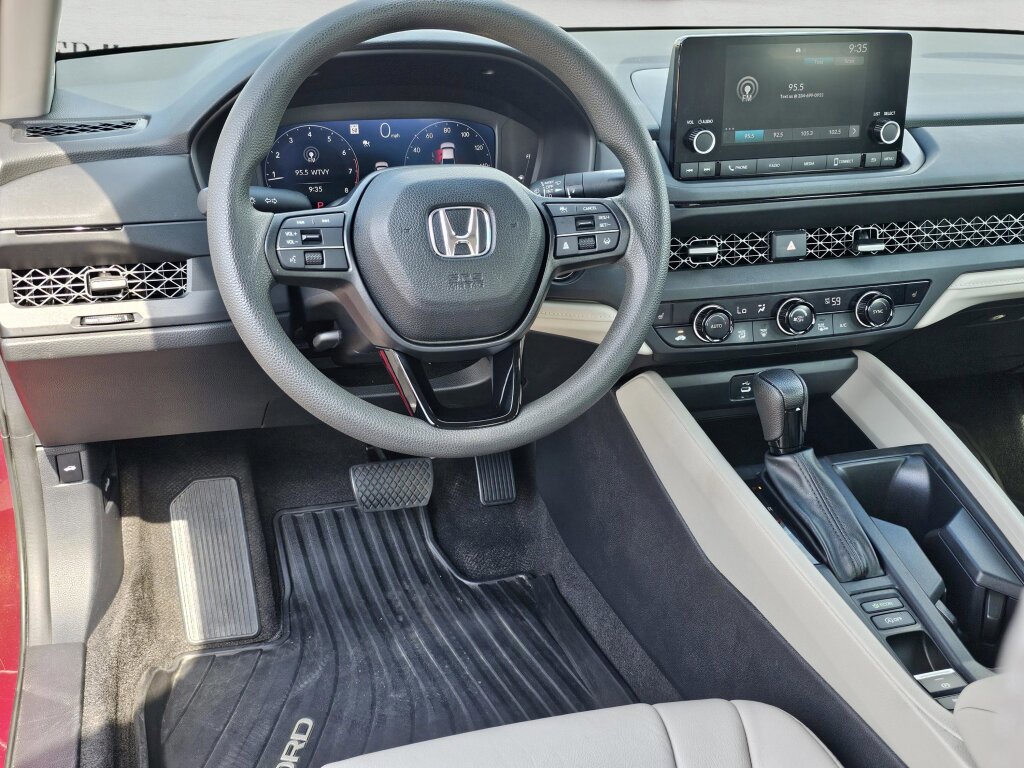 Certified 2023 Honda Accord EX image 35