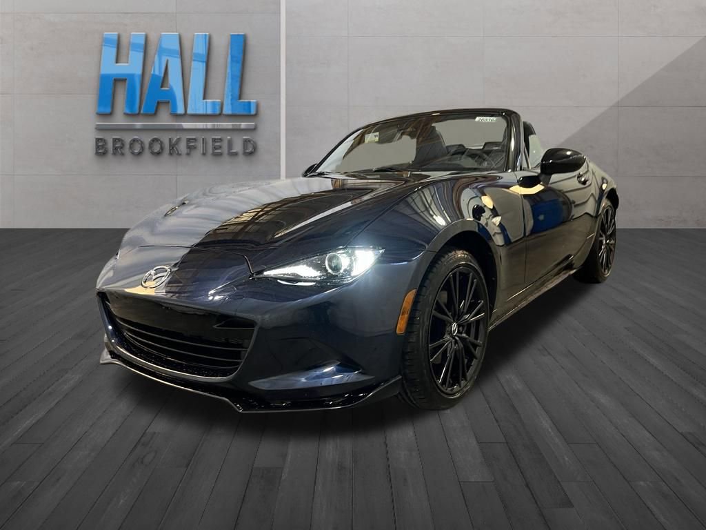 New 2026 MAZDA MX-5 Miata Club w/ Weather Package RWD image 9