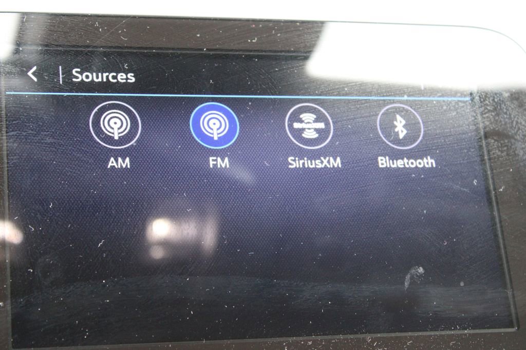 Used 2024 Chevrolet Malibu LT image 28