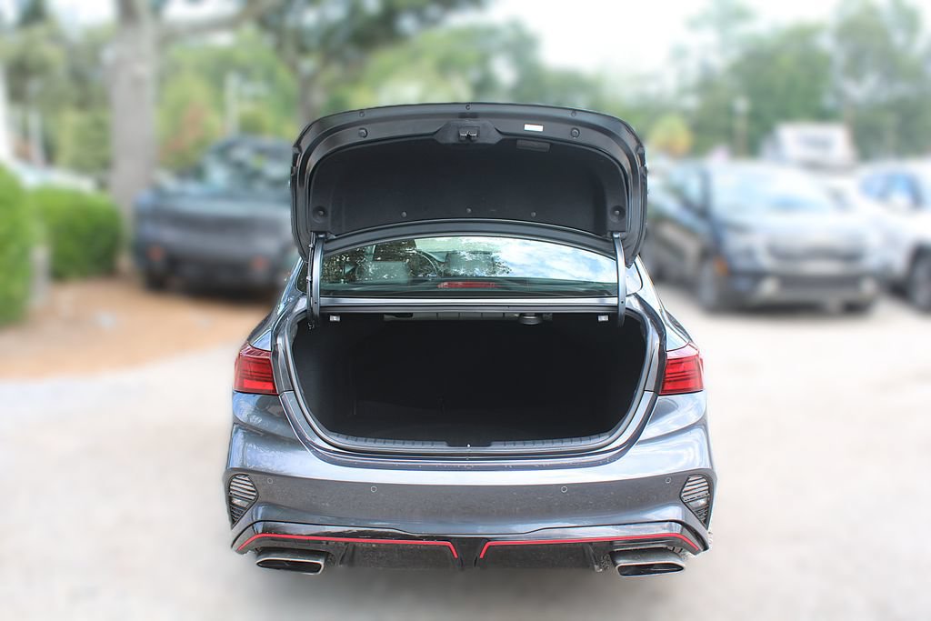 Certified 2023 Kia Forte GT w/ GT2 Package FWD image 9