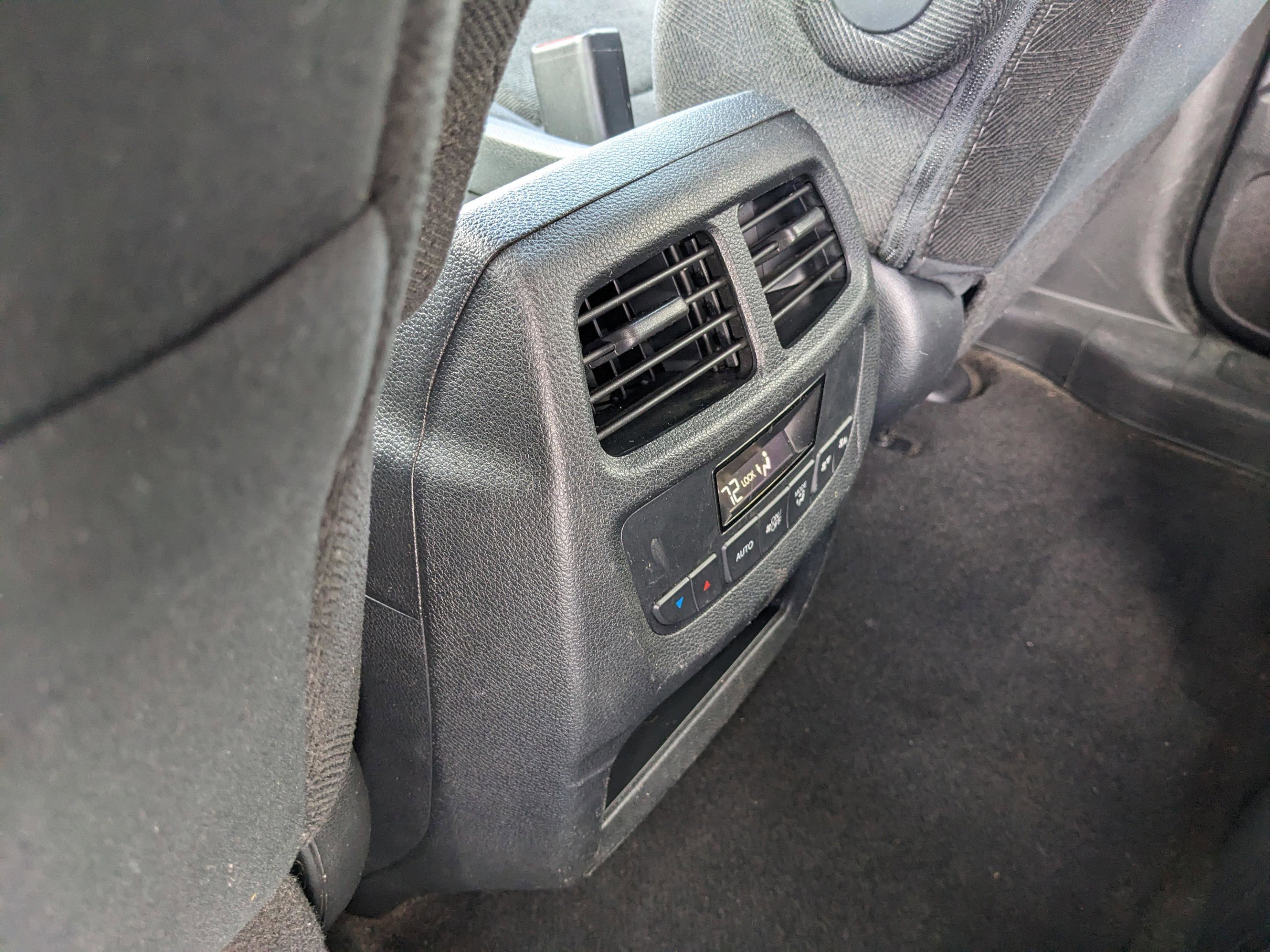 Used 2022 Honda Pilot Sport image 18