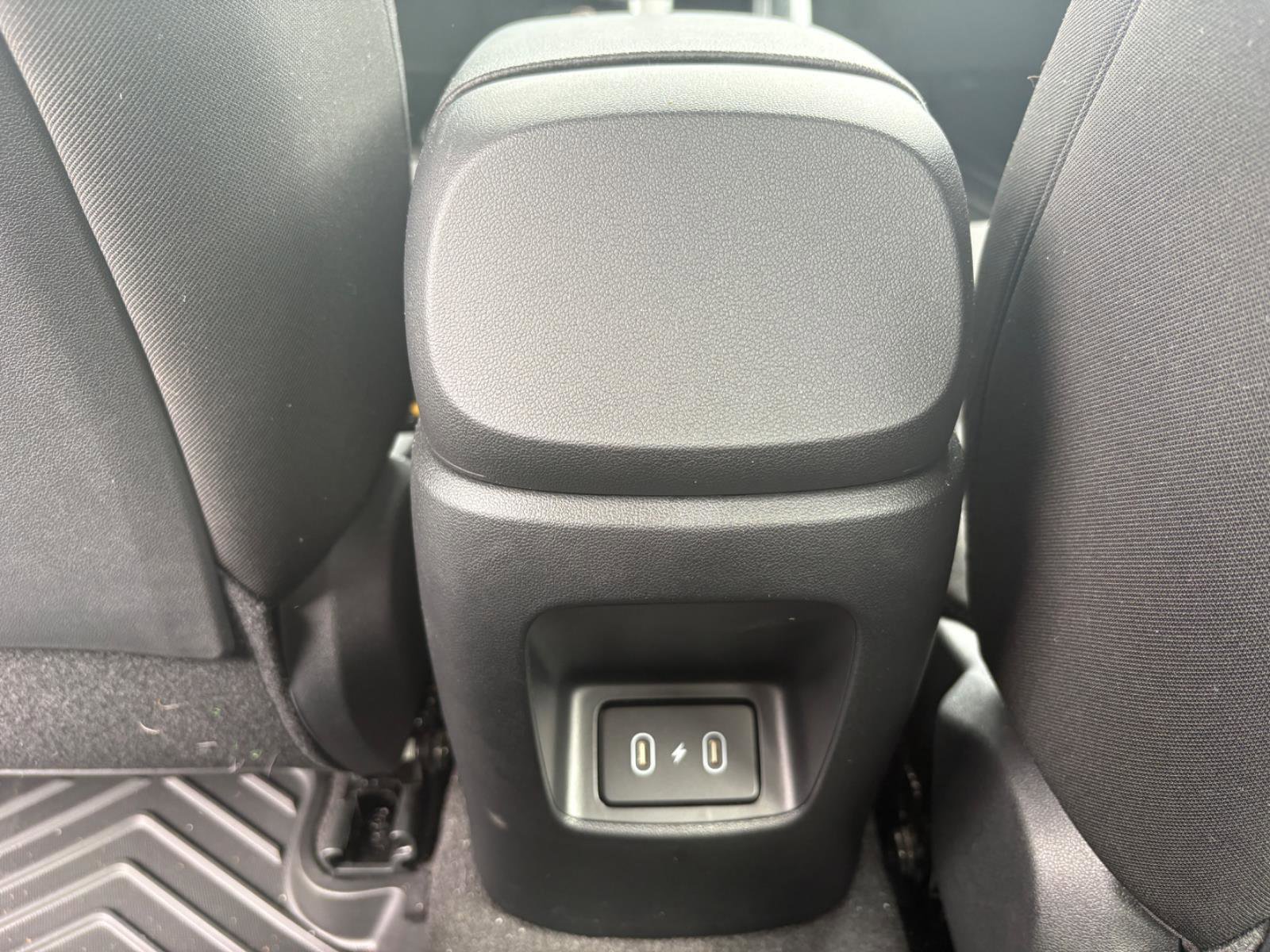 Used 2025 Hyundai Elantra Sport FWD image 22