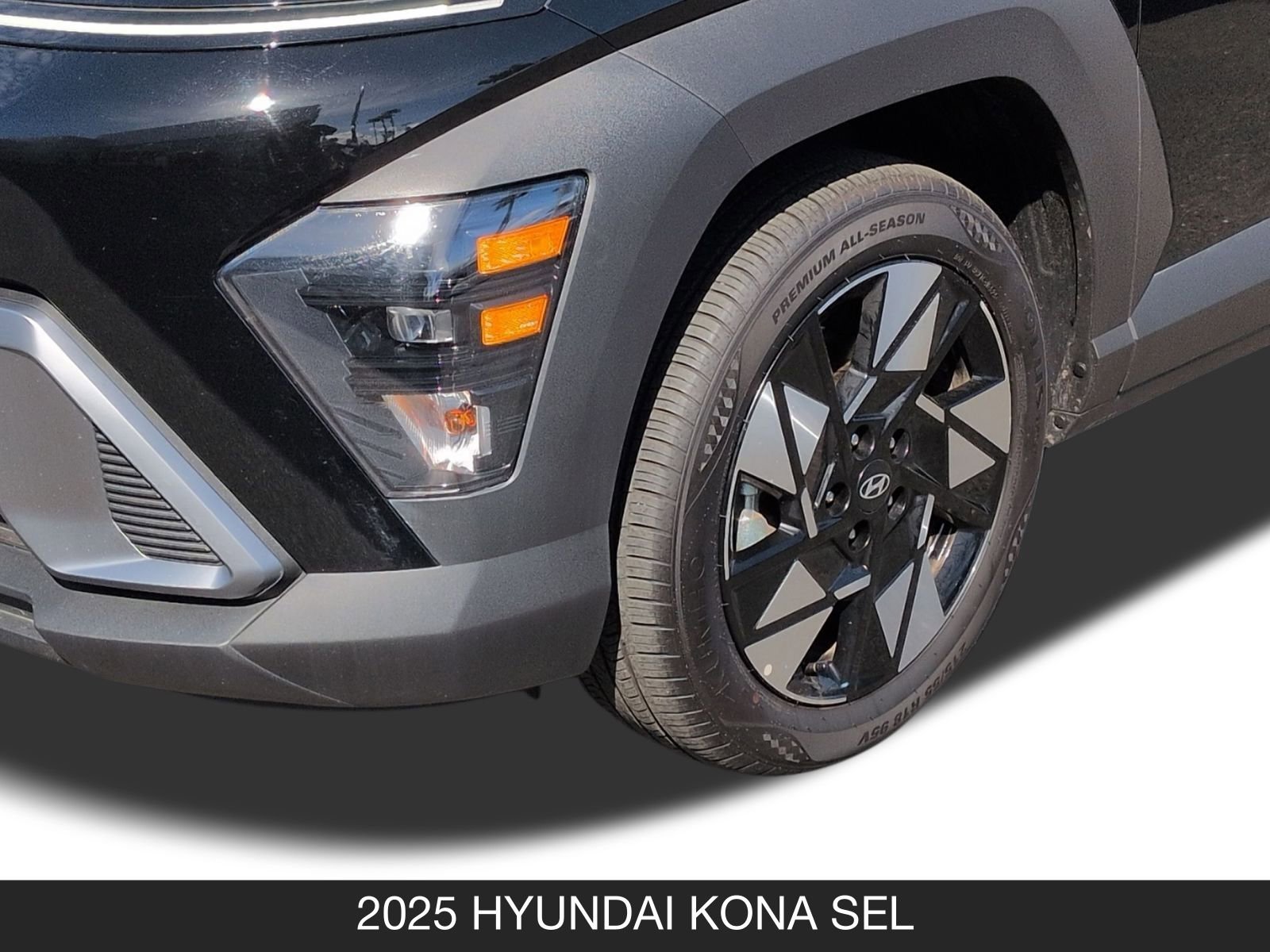 Used 2025 Hyundai Kona SEL image 10
