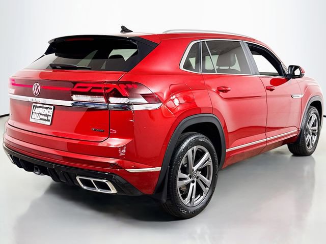 Used 2024 Volkswagen Atlas Cross Sport SEL R-Line AWD/4WD image 4