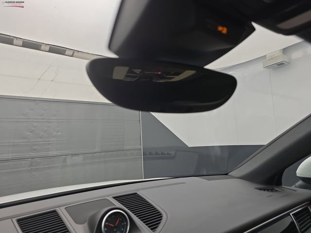 Used 2018 Porsche Macan S image 46