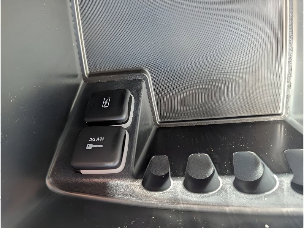 New 2026 Chrysler Pacifica Pinnacle image 29