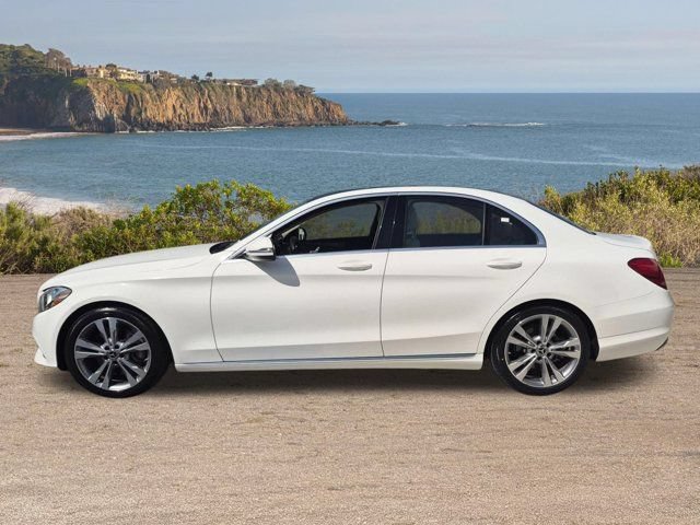 Used 2017 Mercedes-Benz C 300 Sedan image 8