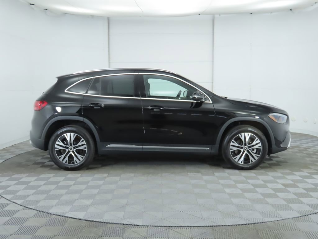Certified 2025 Mercedes-Benz GLA 250 image 4