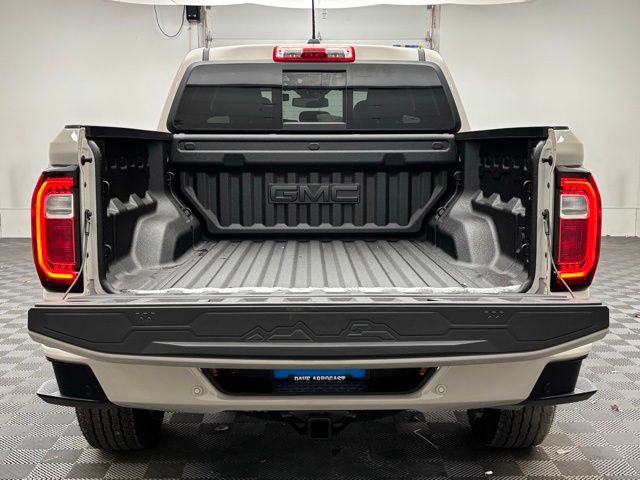 New 2026 GMC Canyon Elevation w/ Convenience Package image 10