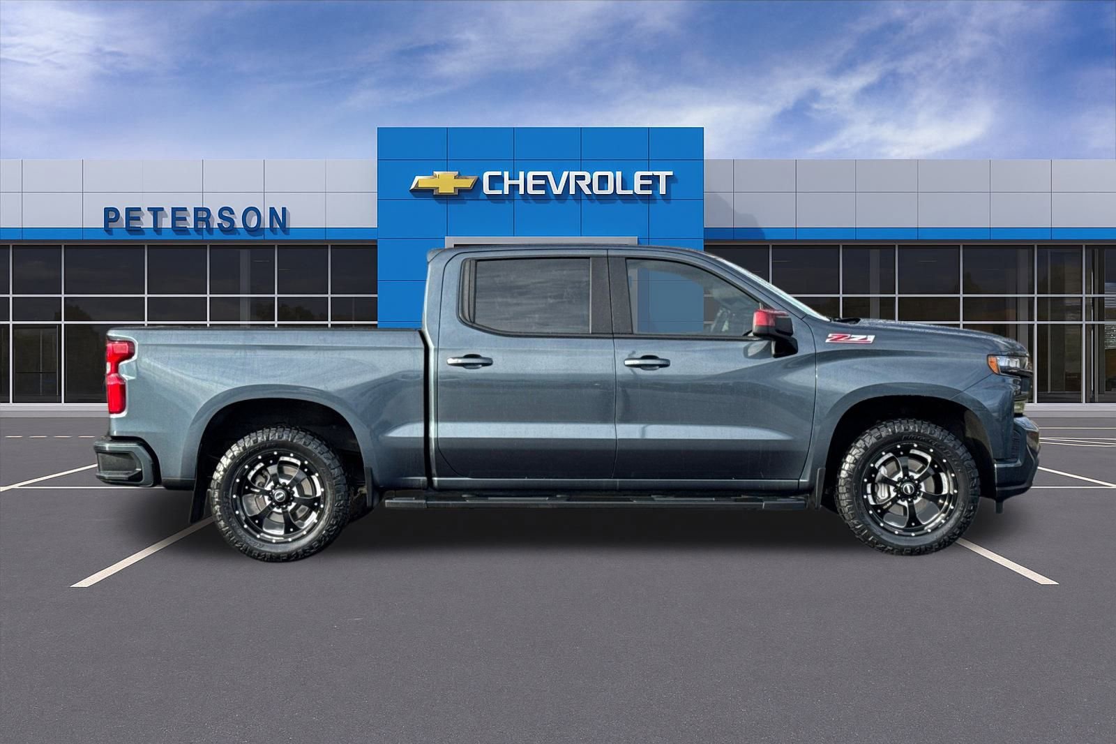Used 2019 Chevrolet Silverado 1500 RST image 3