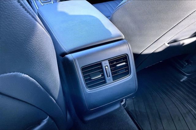 Used 2020 Honda Accord Touring image 10