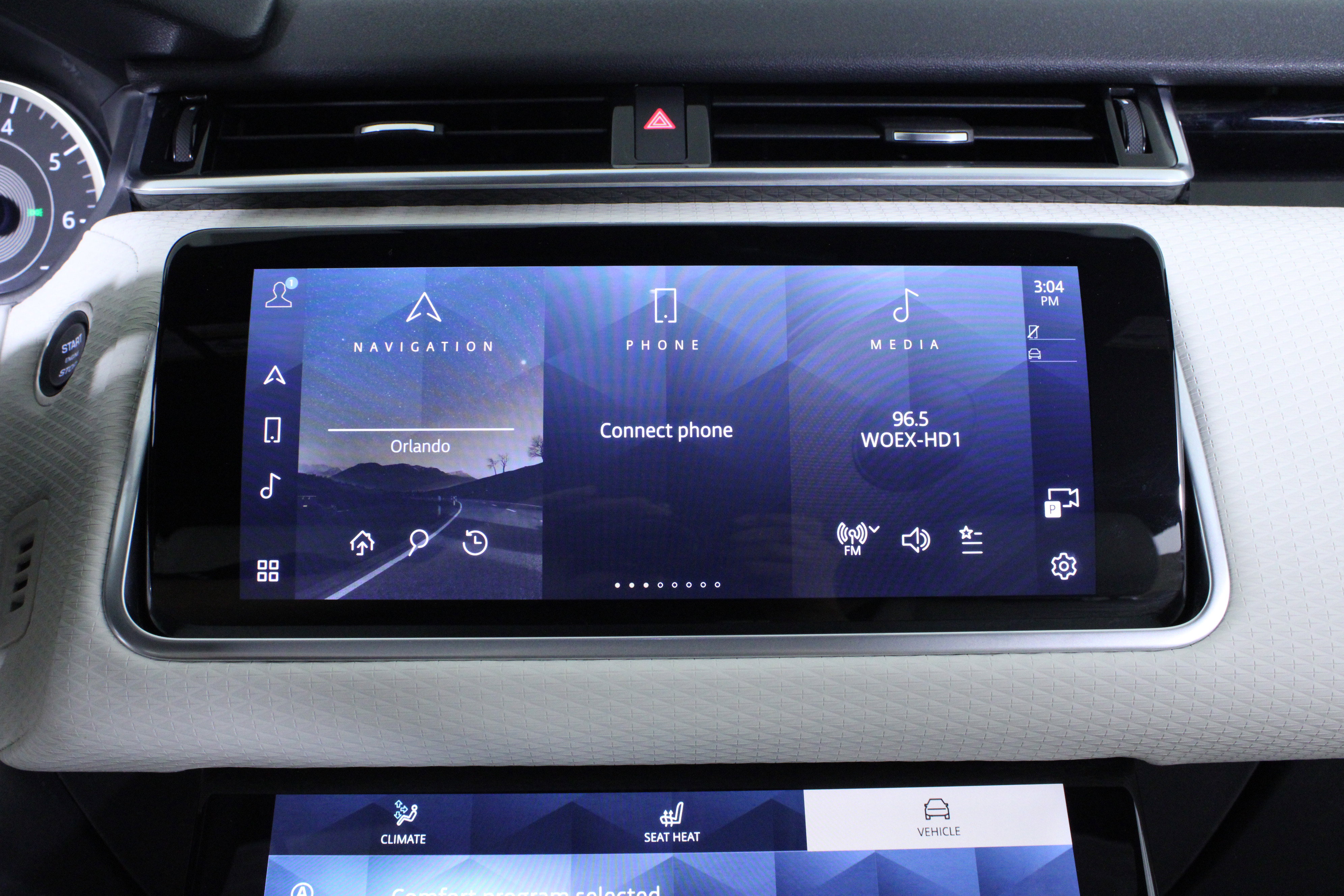 Used 2023 Land Rover Range Rover Velar R-Dynamic S AWD/4WD image 26