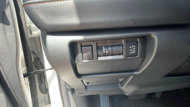 New 2026 Subaru Forester Touring AWD/4WD image 17