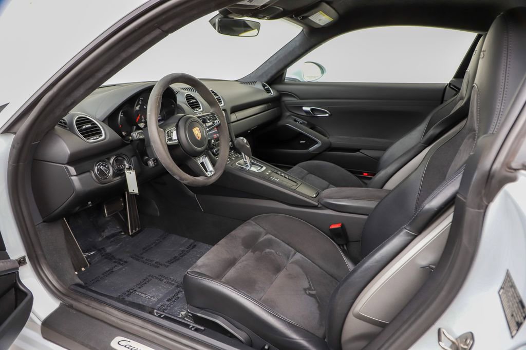 Used 2018 Porsche 718 Cayman GTS image 8