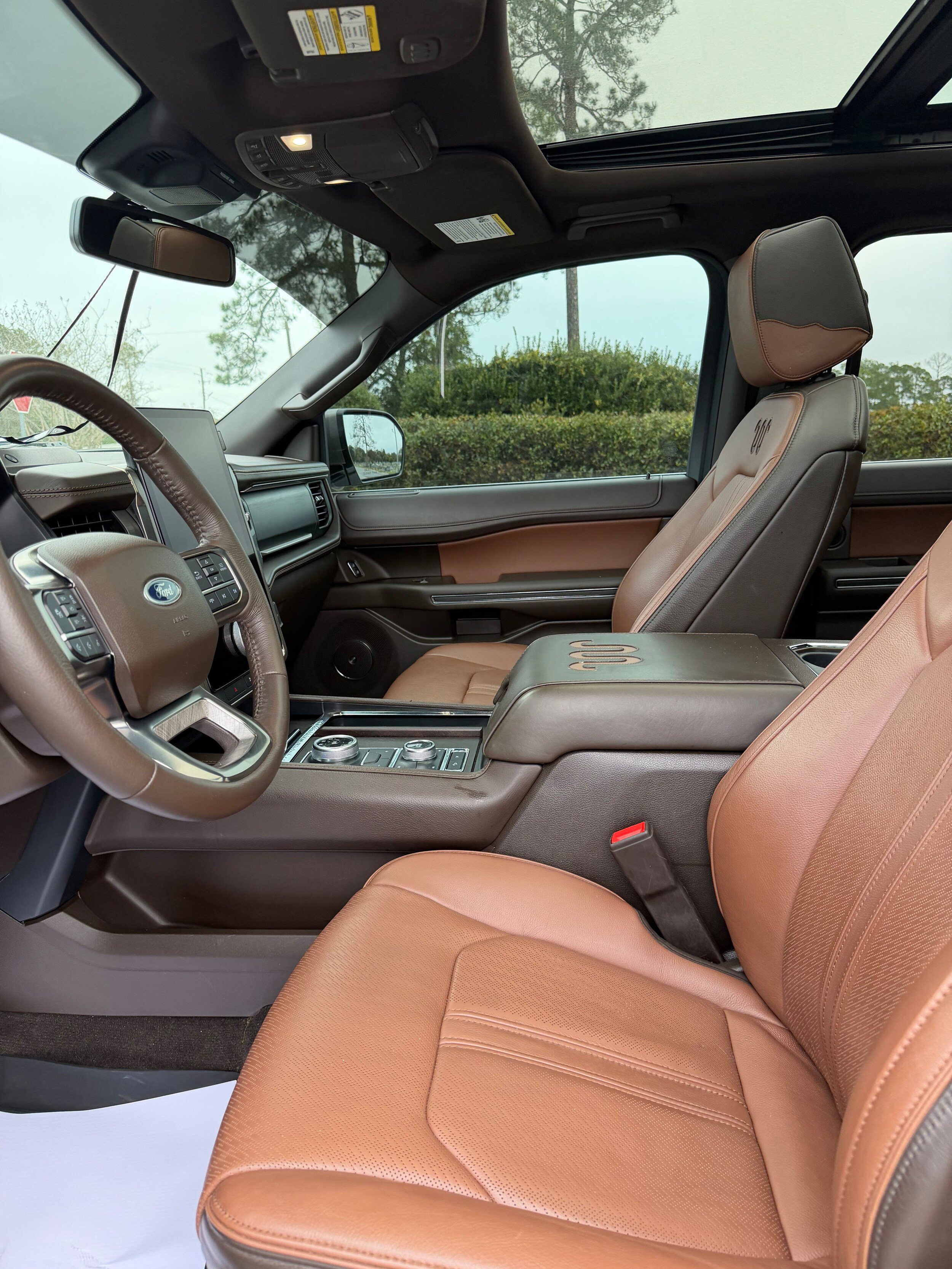 Used 2022 Ford Expedition King Ranch AWD/4WD image 16