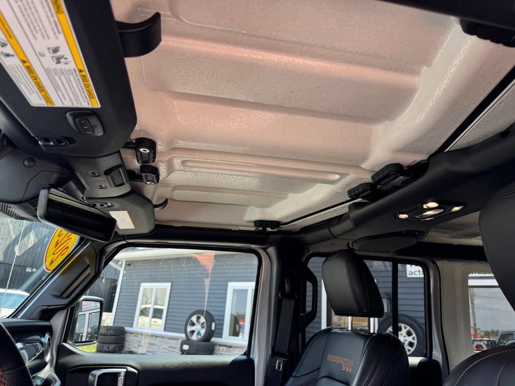 Used 2023 Jeep Wrangler Unlimited Rubicon 392 w/ Xtreme Recon 35" Tire Package AWD/4WD image 18