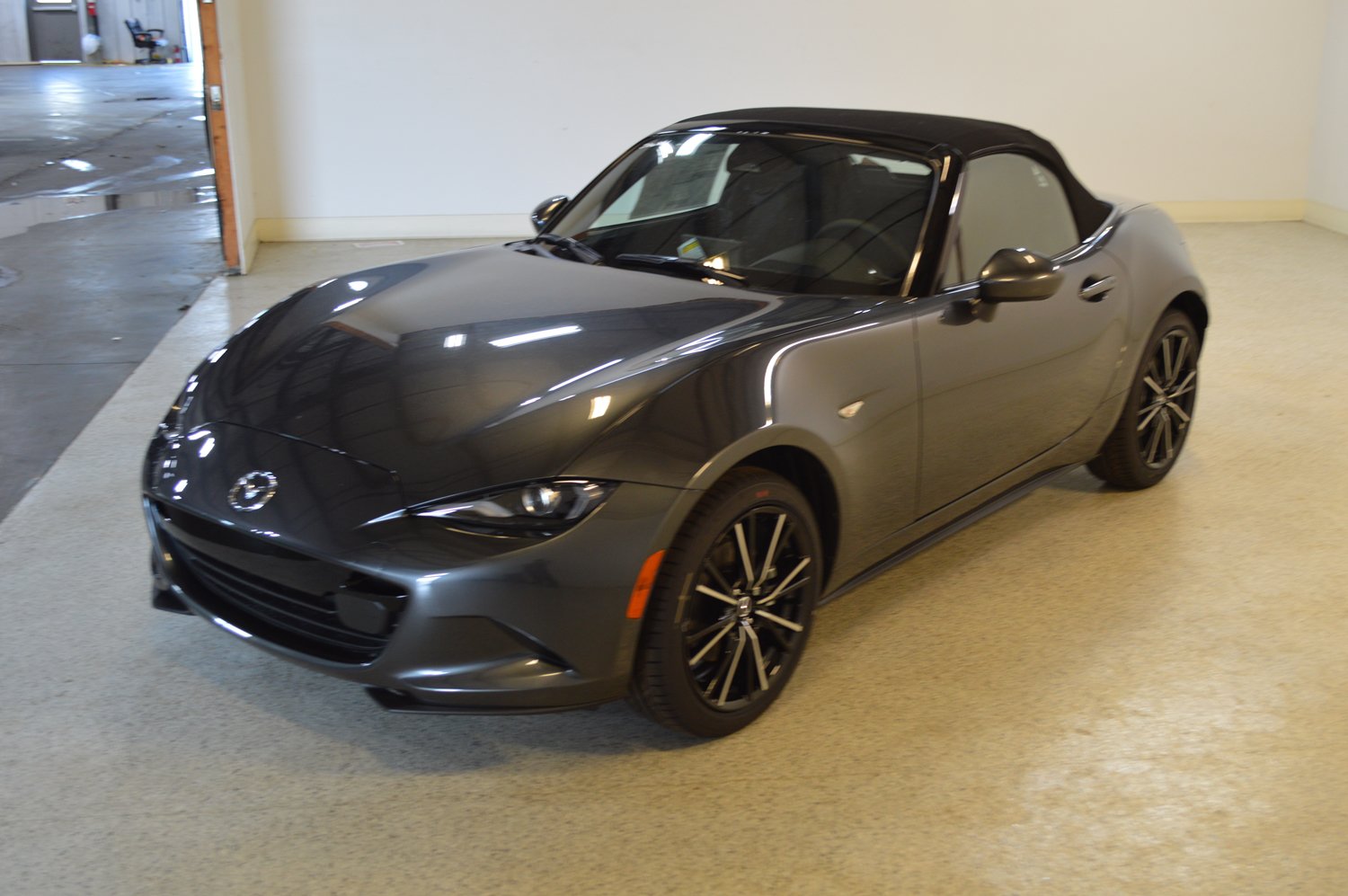 New 2026 MAZDA MX-5 Miata Grand Touring w/ Weather Package RWD image 7