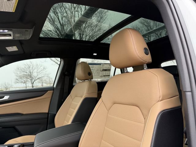 New 2026 Volkswagen Atlas Cross Sport SEL AWD/4WD image 18