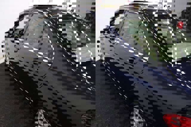 Used 2014 Mercedes-Benz C 300 4MATIC Sedan image 8