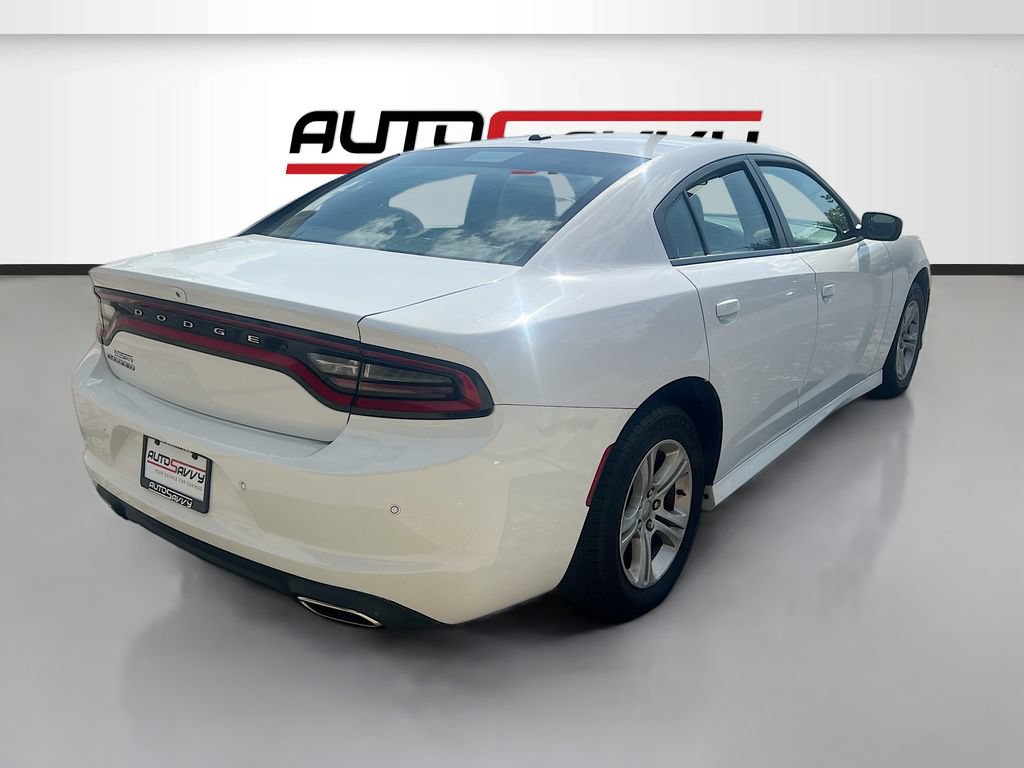 Used 2021 Dodge Charger SXT w/ Leather Interior Group RWD image 7