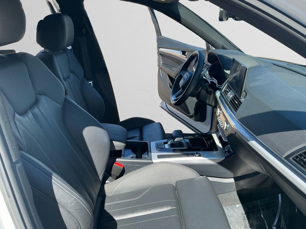 Used 2025 Audi Q5 2.0T Premium image 15