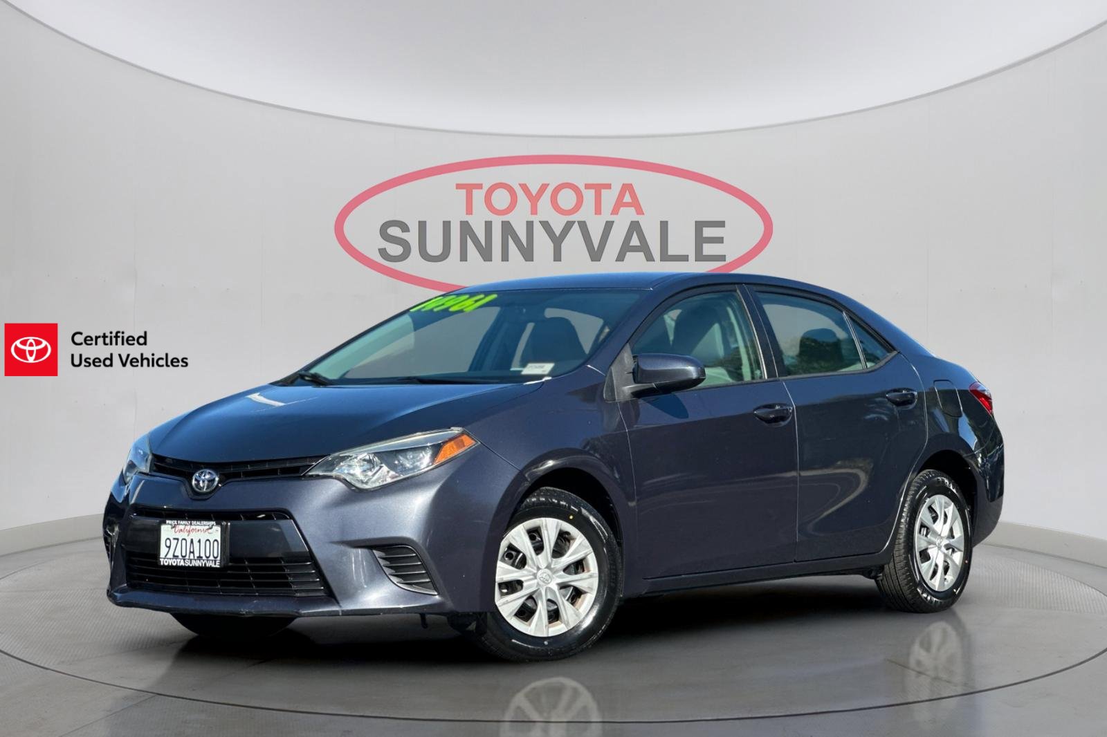 Used 2016 Toyota Corolla LE FWD image 1