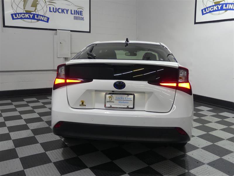 Used 2022 Toyota Prius AWD image 8