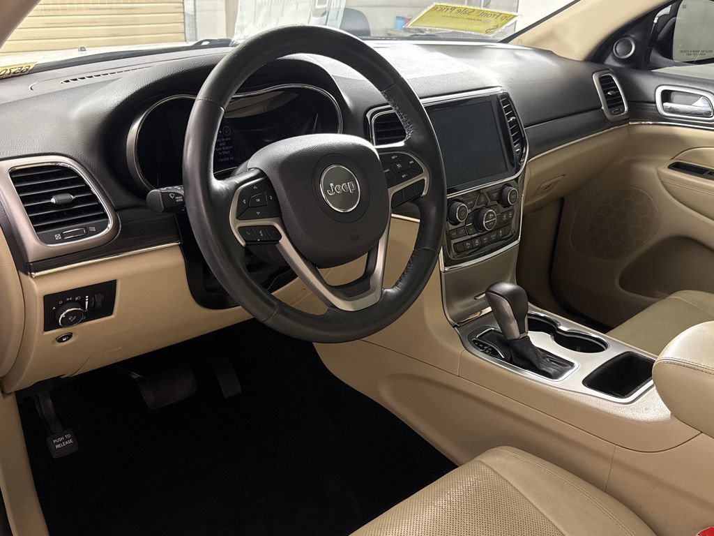 Used 2019 Jeep Grand Cherokee Limited w/ Luxury Group II RWD image 13
