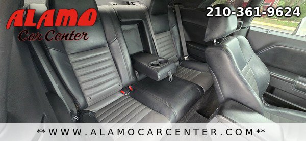 Used 2012 Dodge Challenger SXT RWD image 19