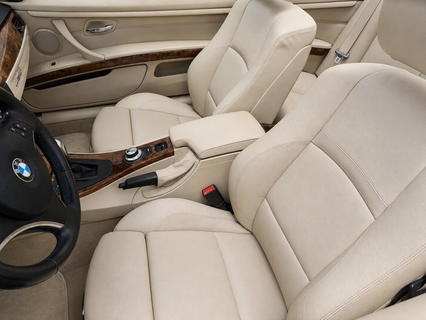 Used 2008 BMW 335i Convertible RWD image 2