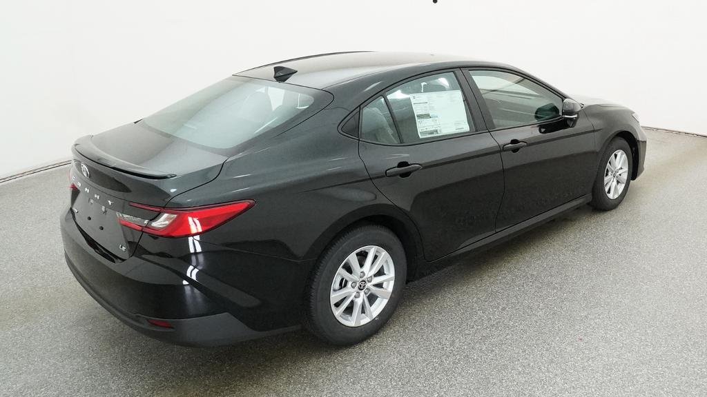 New 2026 Toyota Camry Hybrid FWD image 18