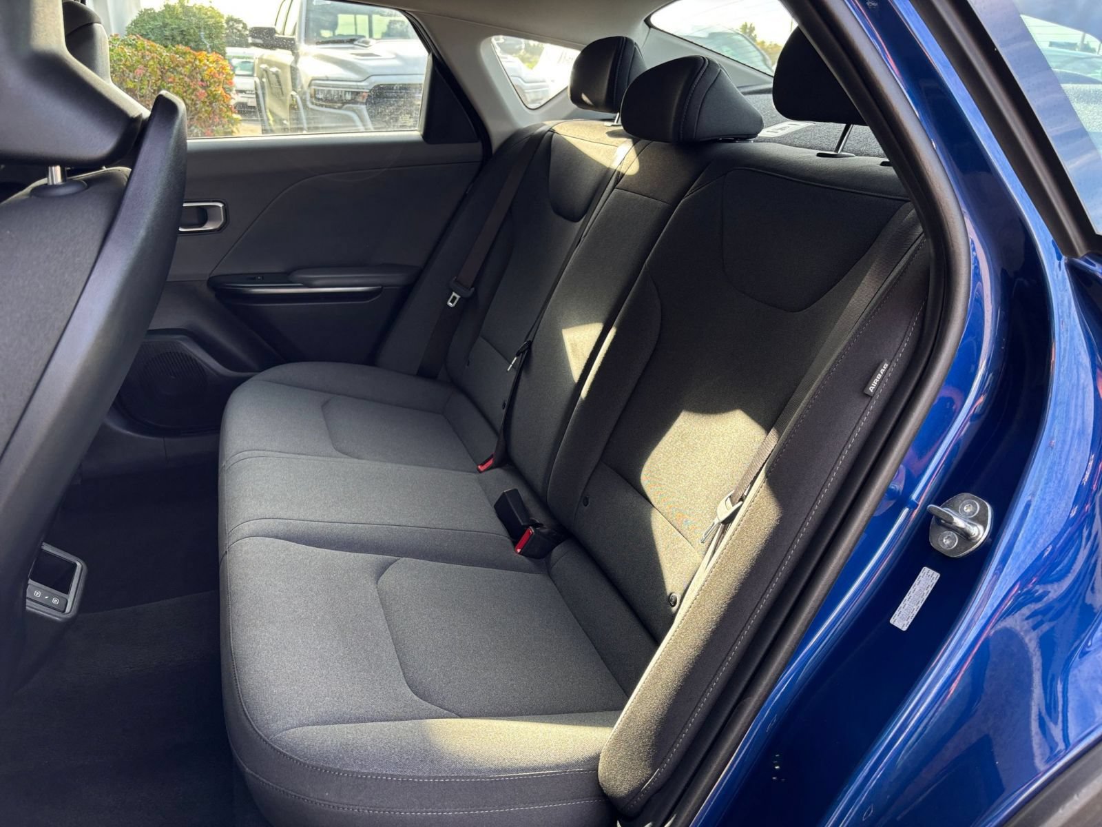 Used 2025 Kia K4 FWD image 36