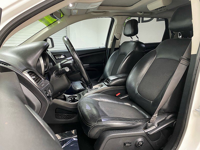 Used 2020 Dodge Journey Crossroad w/ Popular Equipment Group image 10