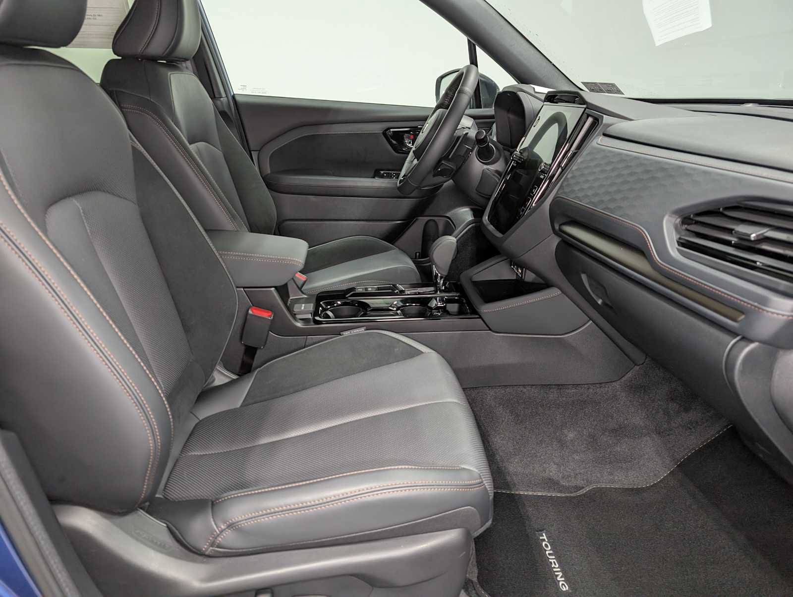 Used 2026 Subaru Forester Touring AWD/4WD image 41