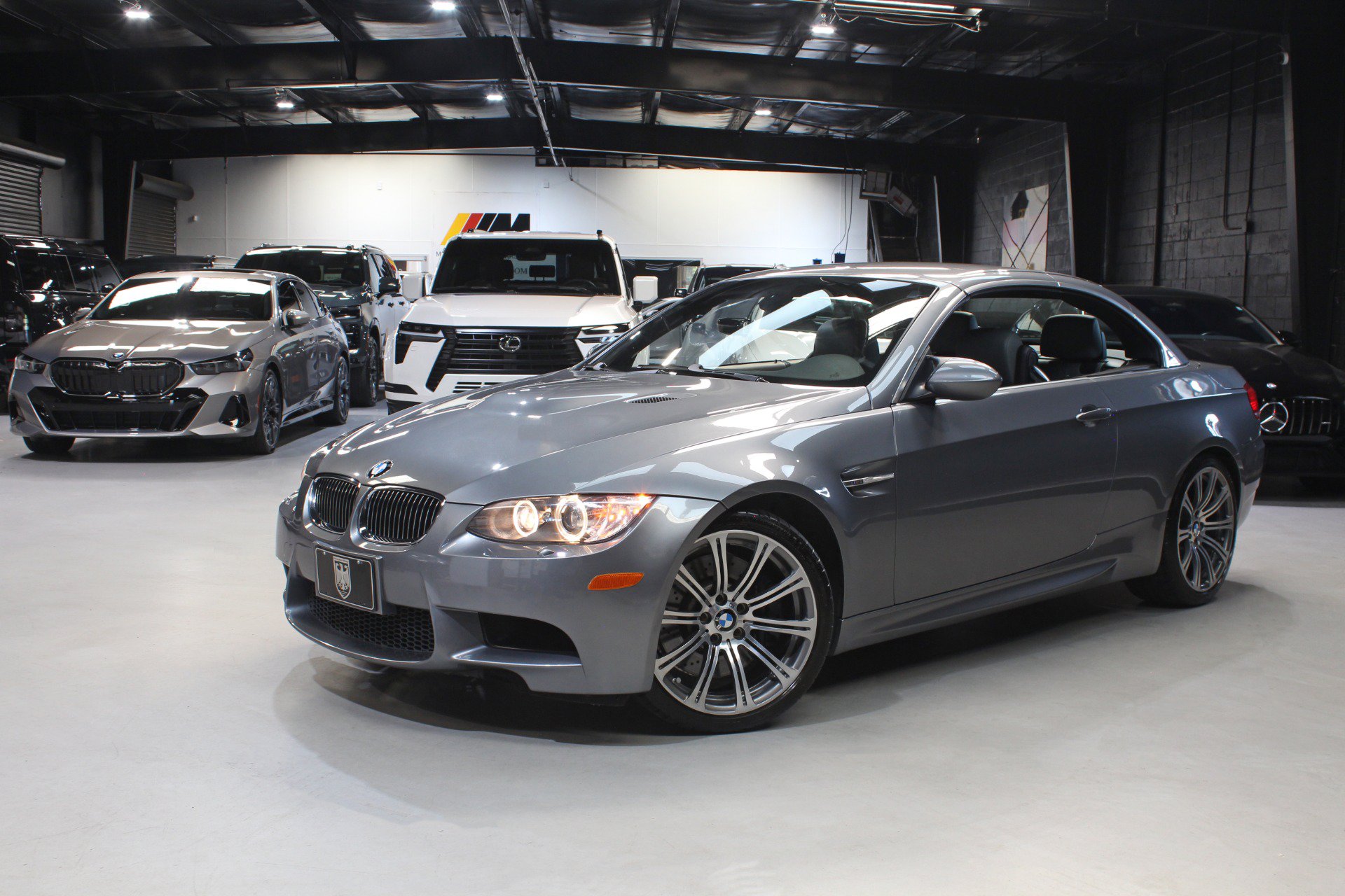 Used 2008 BMW M3 Convertible w/ Premium Pkg RWD image 6