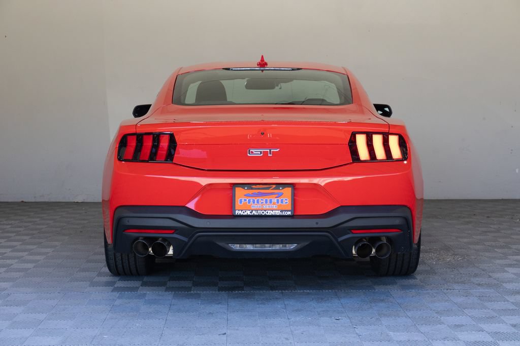 Used 2025 Ford Mustang GT RWD image 12