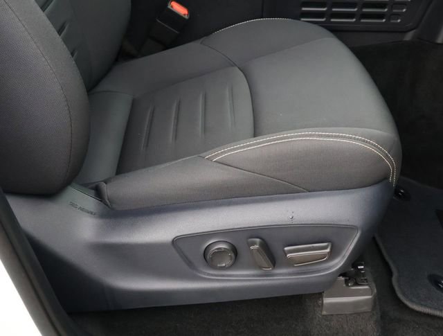 Used 2024 Toyota Tacoma TRD Sport w/ TRD Sport Upgrade Package image 18