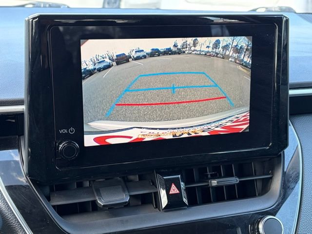 Used 2023 Toyota Corolla LE FWD image 3