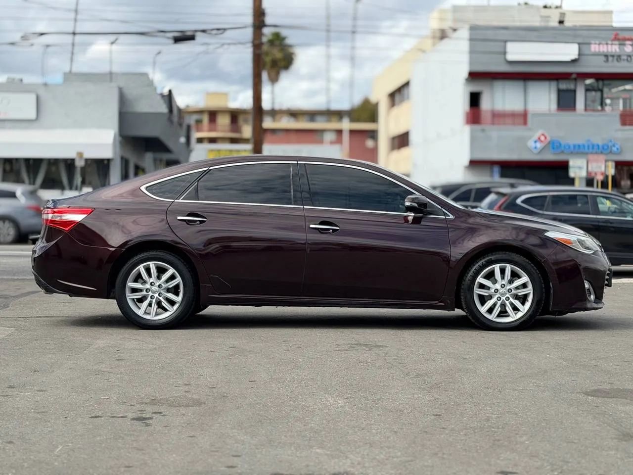 Used 2014 Toyota Avalon XLE FWD image 18
