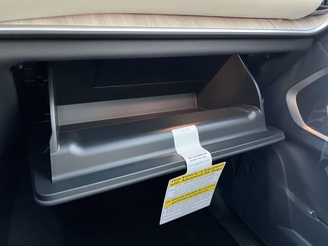 New 2026 Nissan Armada Platinum image 33